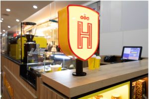 Diego Schiano Laísa Ovelar Debora Serraglio Havanna franquia cafeteria fábrica de alfajores